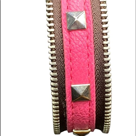 BCBGeneration Pink Leather silver studded cuff with zipper adjustable snap - Picture 3 of 10